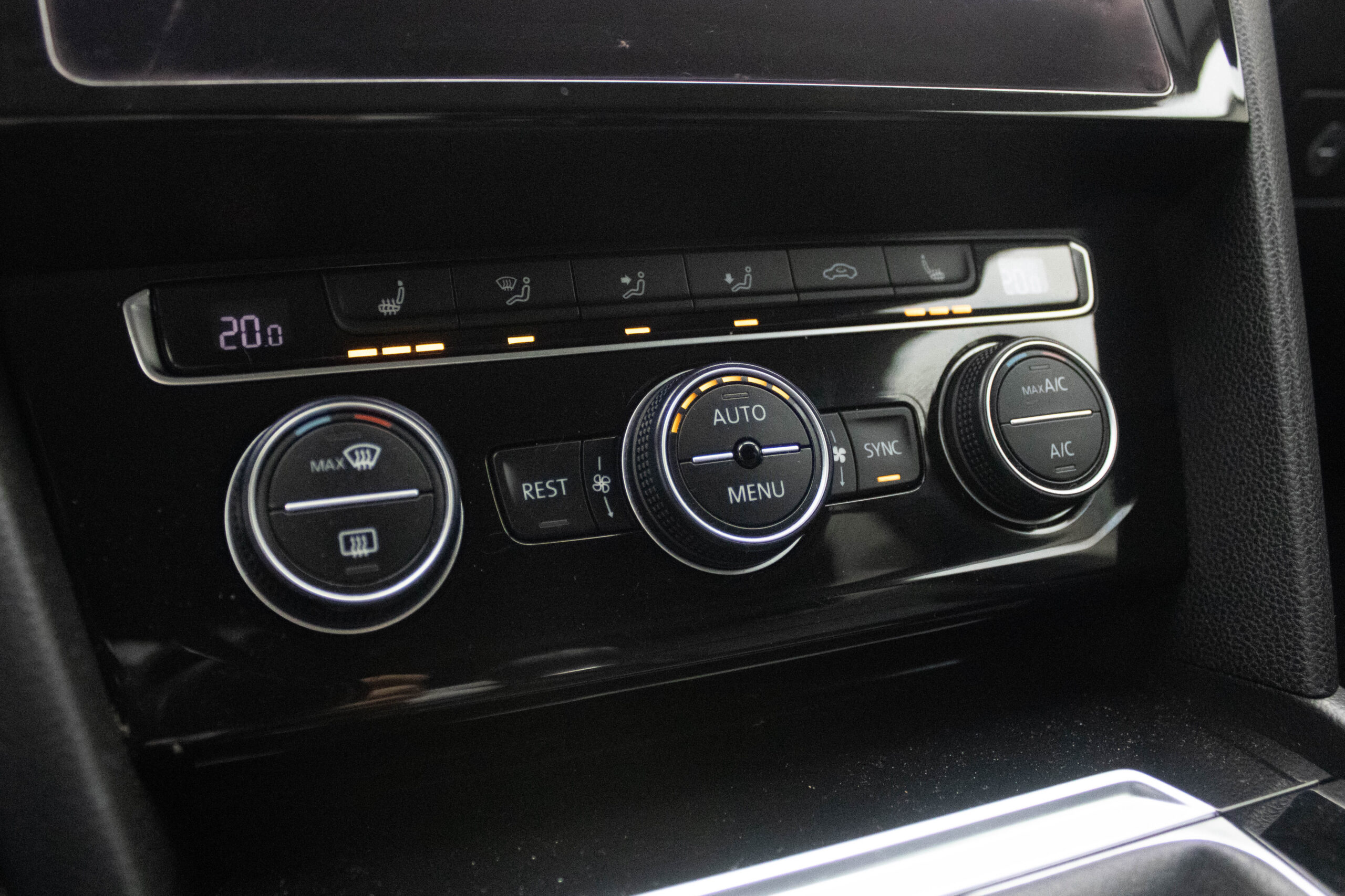 Volkswagen Arteon 2.0 TDI, 110kW, Elegance, odpočet DPH - Image 13