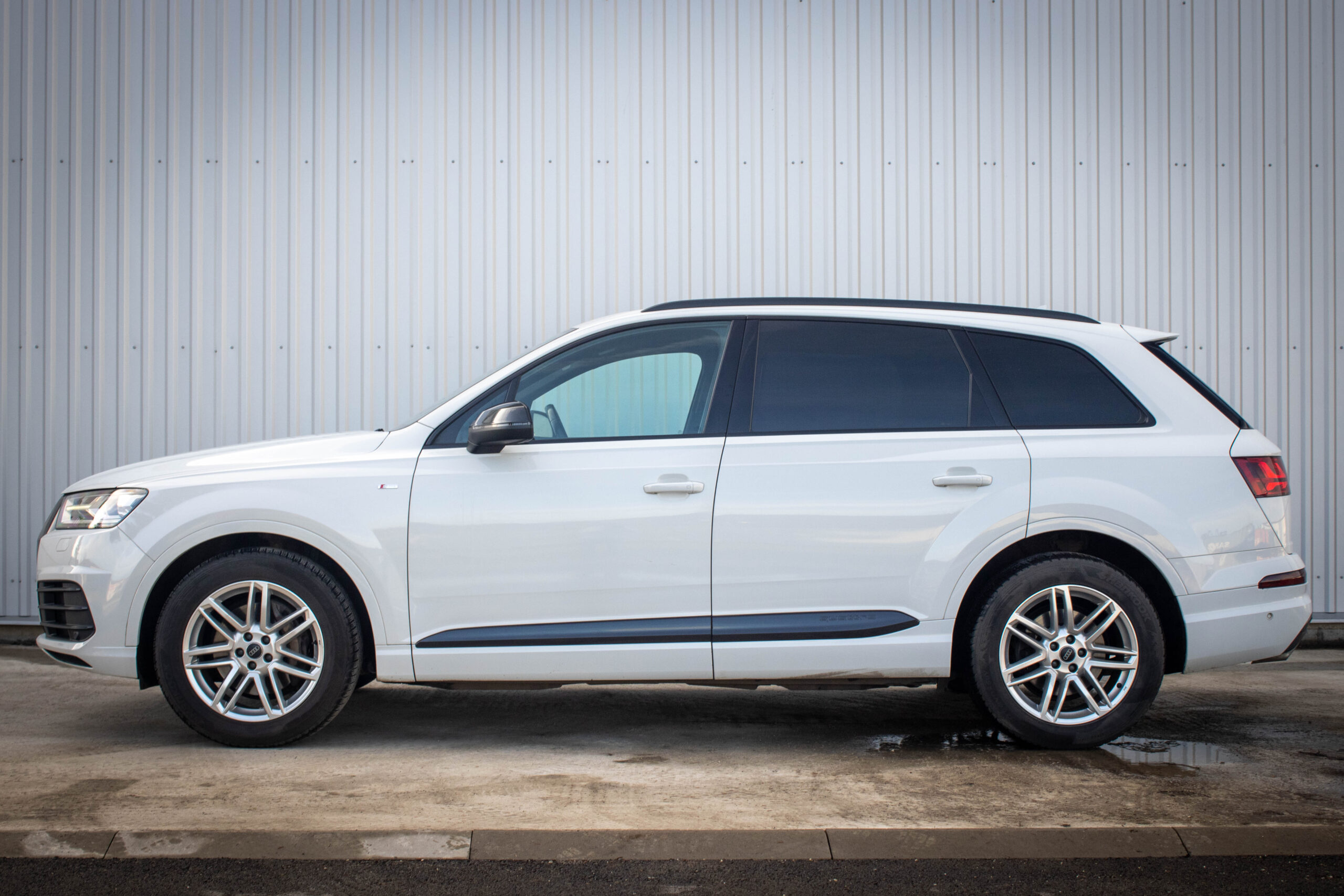 AUDI Q7 3.0 TDI 200kW QUATTRO S-LINE 2017 Odpočet DPH - Image 4